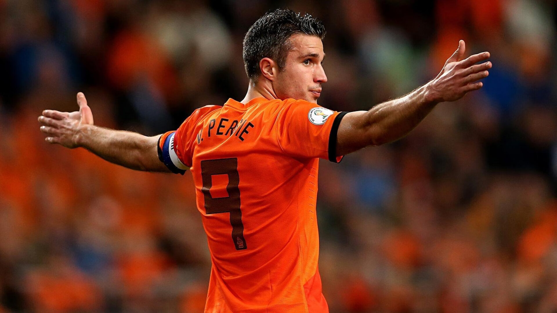 亚洲杯中国队夺冠 球迷沸腾庆祝胜利,亚洲杯冠军中国队